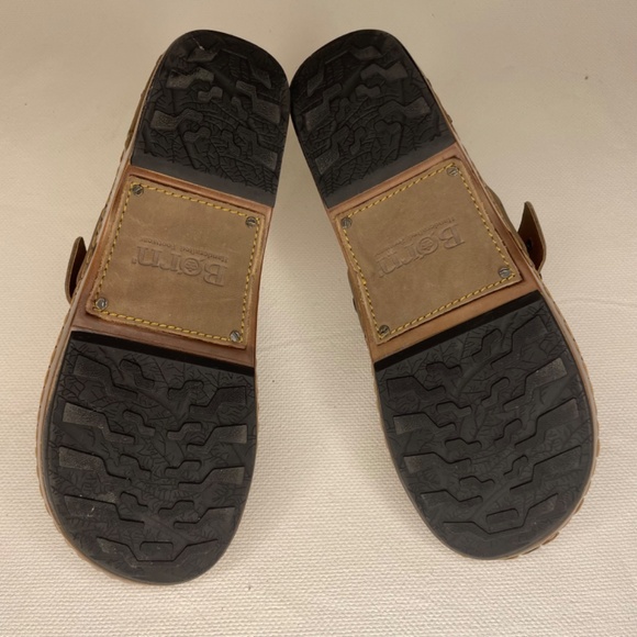 Born Clog Banyan Suede Leather Buckle Mules Taupe Brown Slip On Shoes Size 8 - Picture 8 of 16